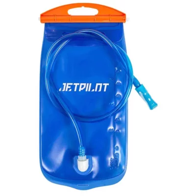 venture hydration bladder 1.5L capacity.