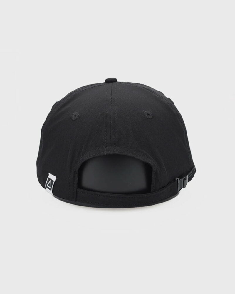 formless cap black